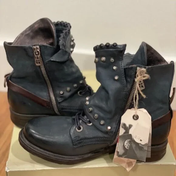 NWT AS98 Studded Simon Moto Boots EU35 (US 5-5.5) - Picture 1 of 5